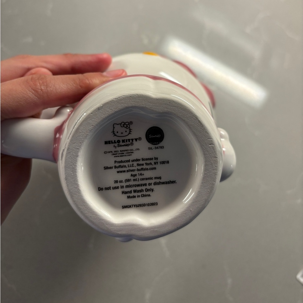 Hello kitty mug - Picture 2 of 2